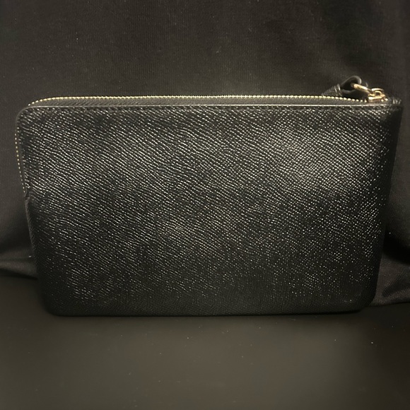 NWOT Coach Black Leather wristlet w/ gold zipper 8” x 4 1/2” - Picture 5 of 7